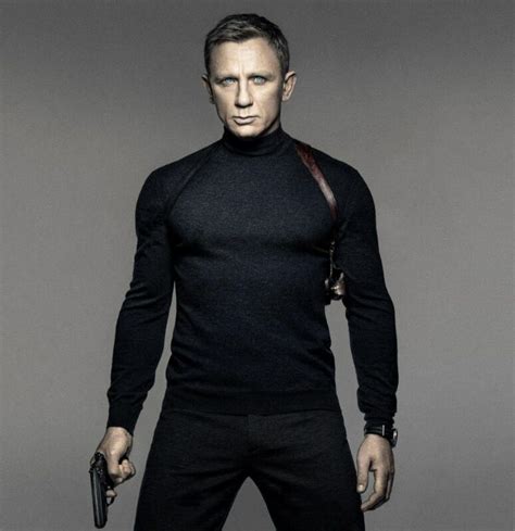 Our 15 Favorite Outfits from Daniel Craig’s James Bond.